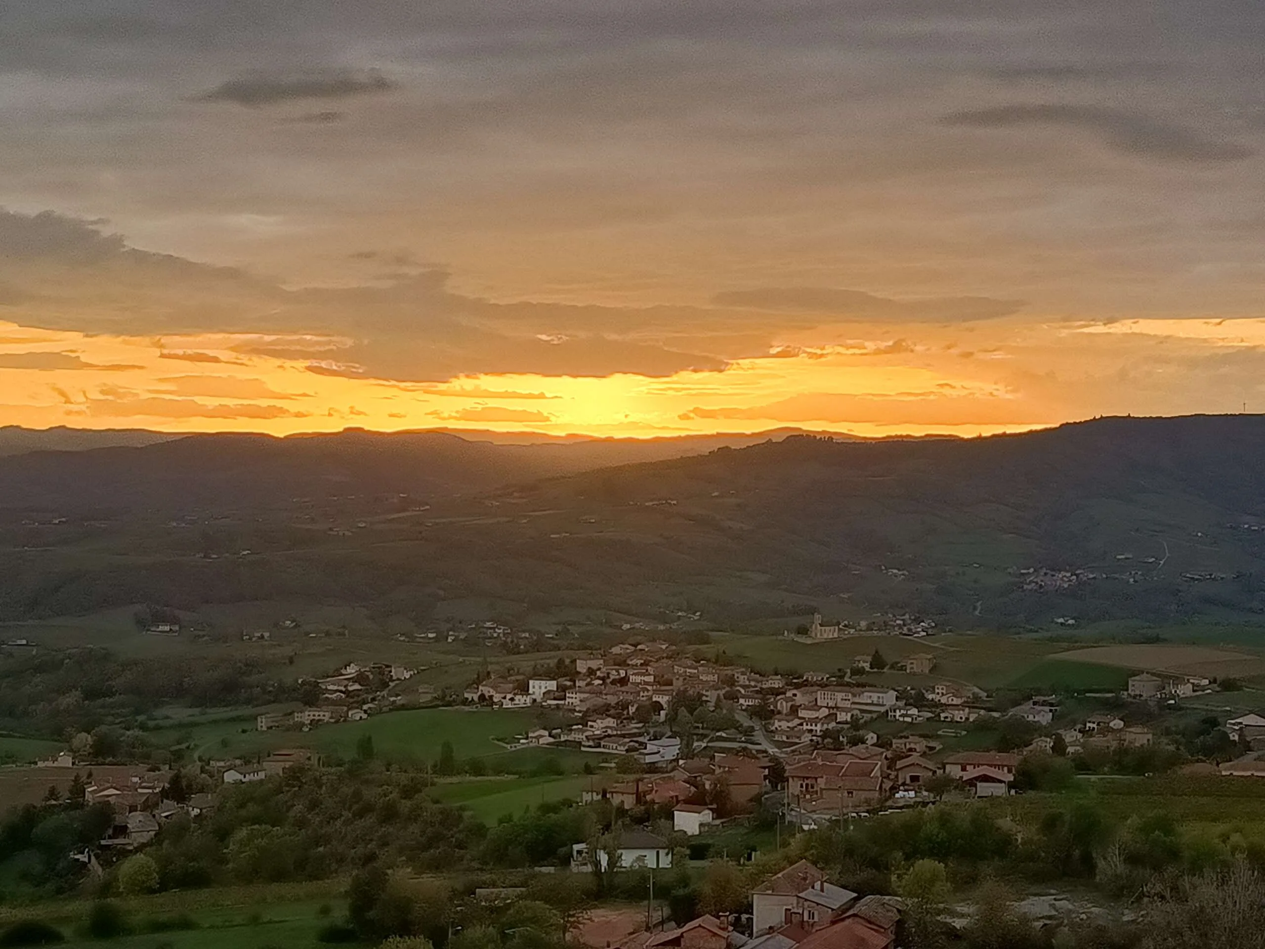 Beaujolais Wine Tour - Half Day - Image 7